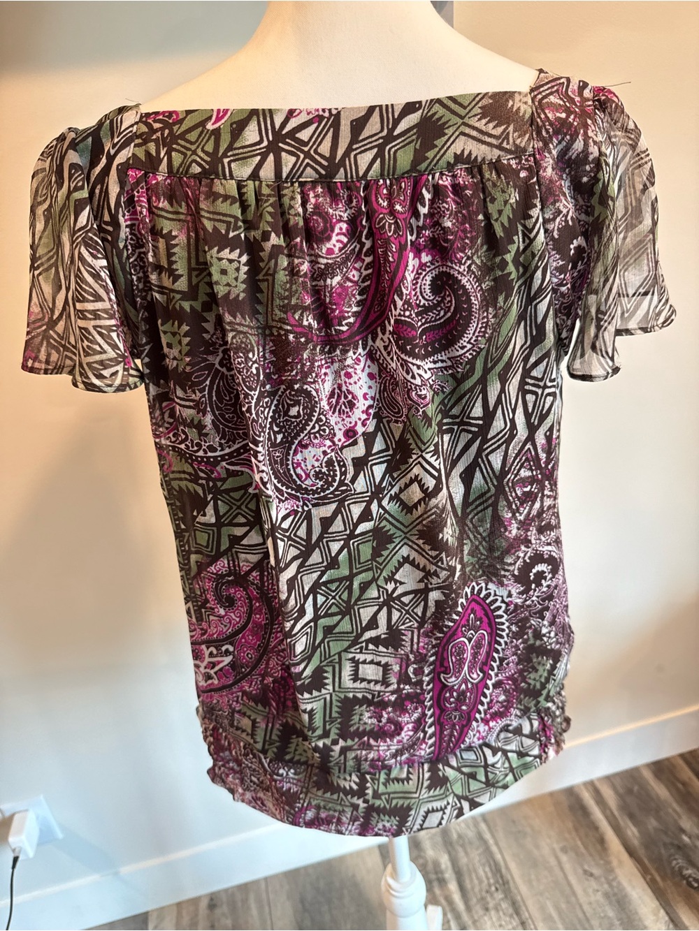dressbarn Olive and Magenta Short-Sleeve Printed Peasant Blouse - Picture 4 of 6